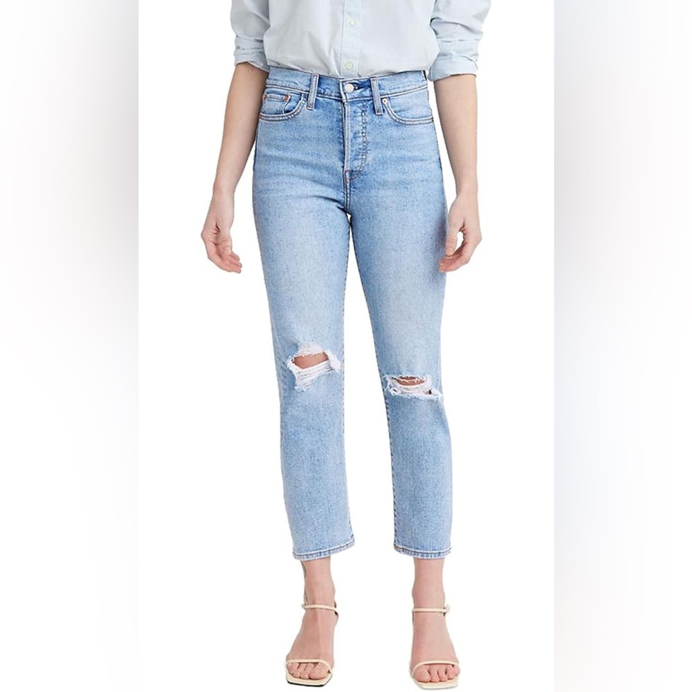 *NWT* Levi’s Wedgie Straight Jeans Size 29